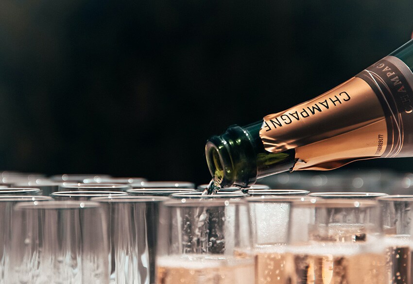 champagne-or-sparkling.jpg
